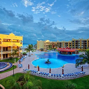 Semesteranläggning (resort) The Royal Haciendas &, Playa del Carmen